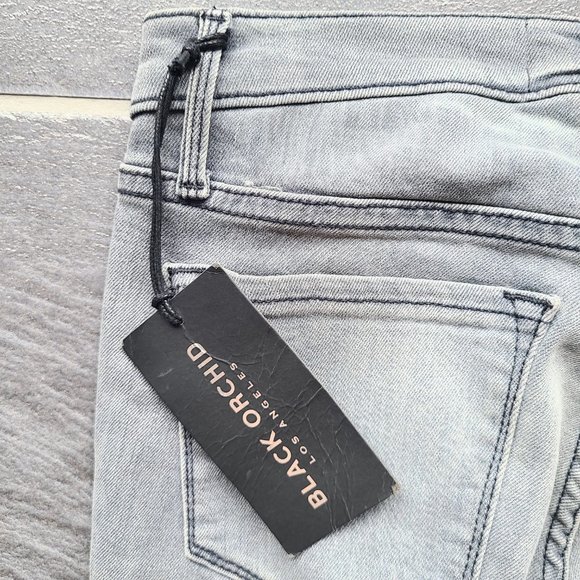REVOLVE Black Orchid Bardot Straight Frayed Hem Jeans in Ghost Town Gray Size 25 - Picture 5 of 10
